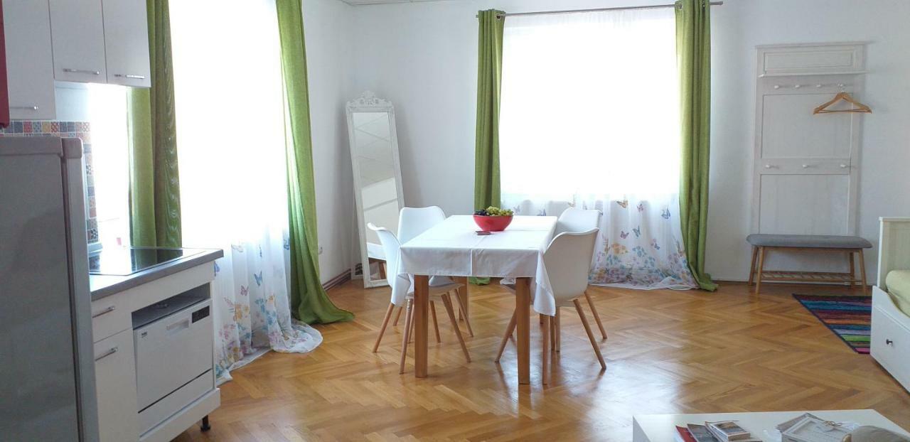 Horea 11 Σιγκισοάρα Εξωτερικό φωτογραφία